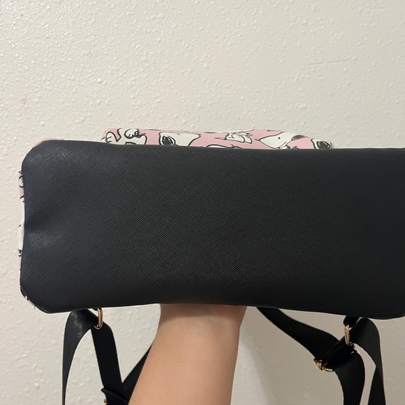 Peanuts Snoopy Small Backpack w/ Snoopy Plush - Picture 10 of 12